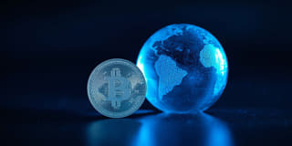 El sistema financiero convencional incorpora las criptomonedas en su estructura global